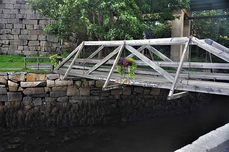 wooden foot bridge